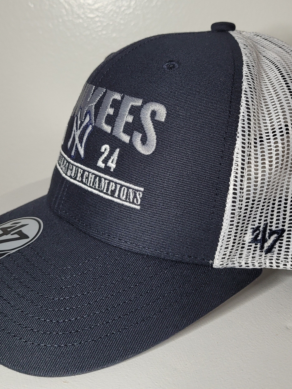 New York Yankees 2024 American League Champions Trucker Hat - Navy & White - Picture 2 of 4